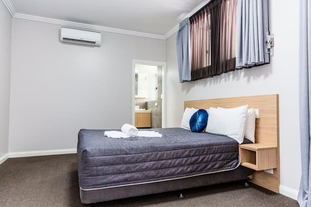 Double Room, 1 Queen Bed, Ensuite