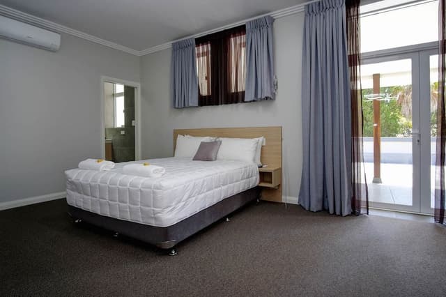 Double Room, 1 Queen Bed, Ensuite