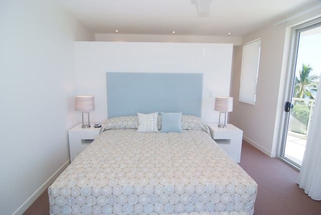 Superior Apartment, 3 Bedrooms (3 B'room 2couples/2kids)