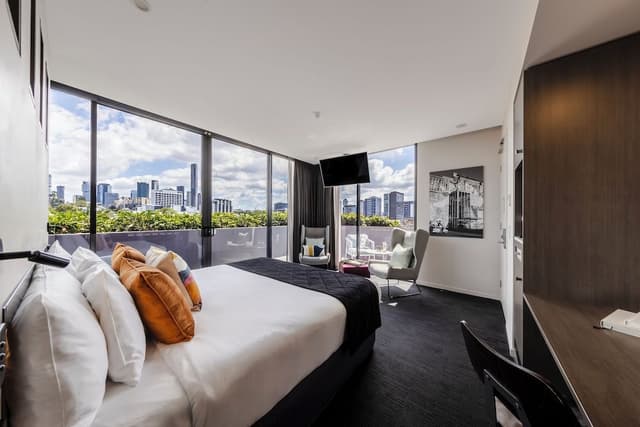 Deluxe King City View