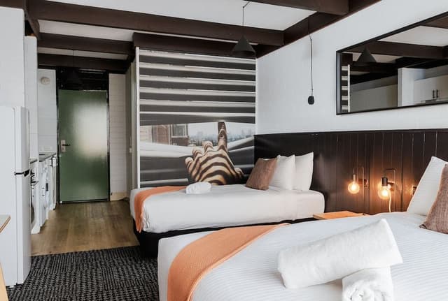 Twin Apartment