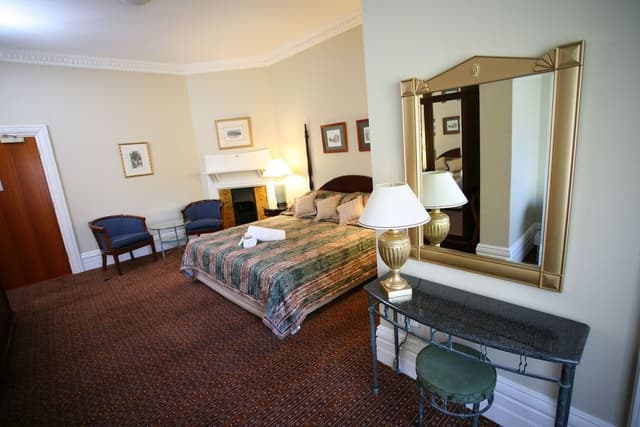 King/Twin Superior Room with Ensuite