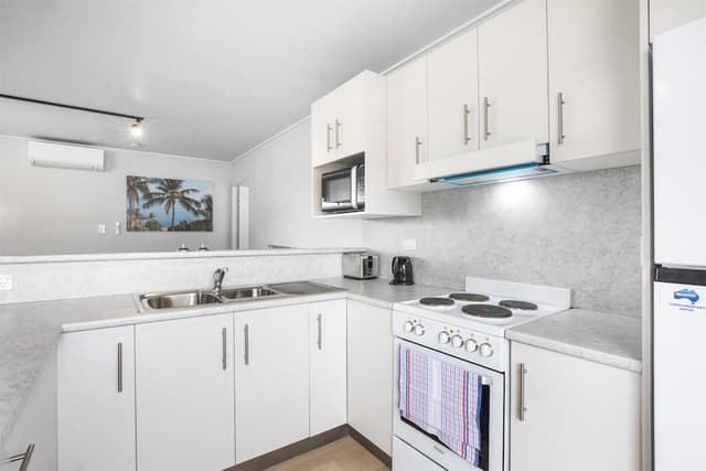One Bedroom Apartment