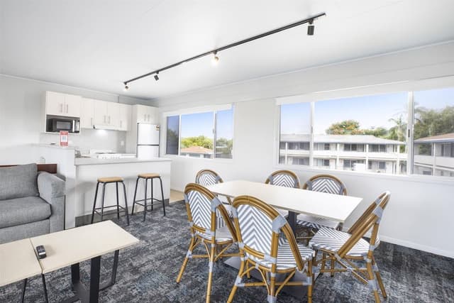 One Bedroom Apartment