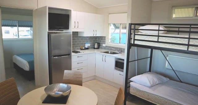 Breakwall Cabin