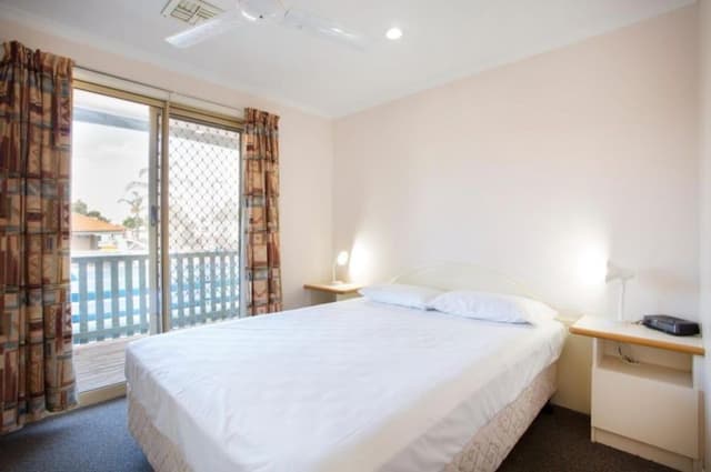 Standard 2 Bedroom Cabin