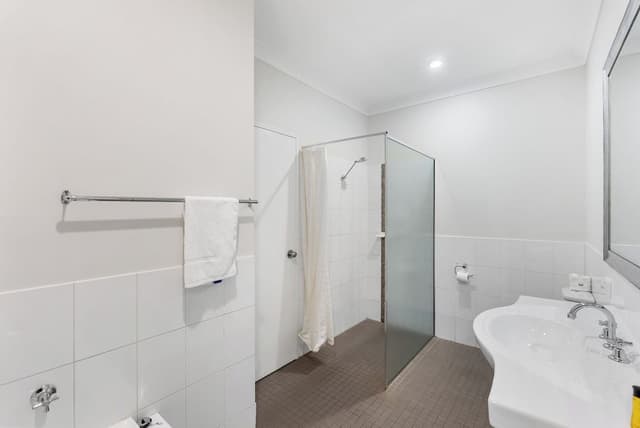 Deluxe Room, 1 Queen Bed