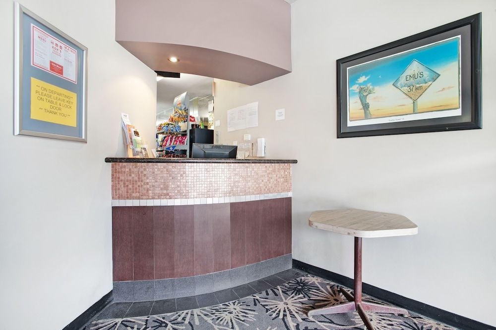 Gateshead Tavern & Motel0
