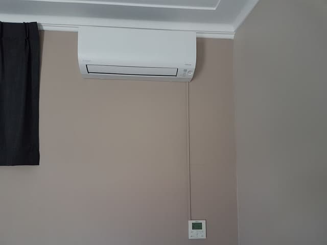 Standard Room, Non Smoking (Queen & Single)
