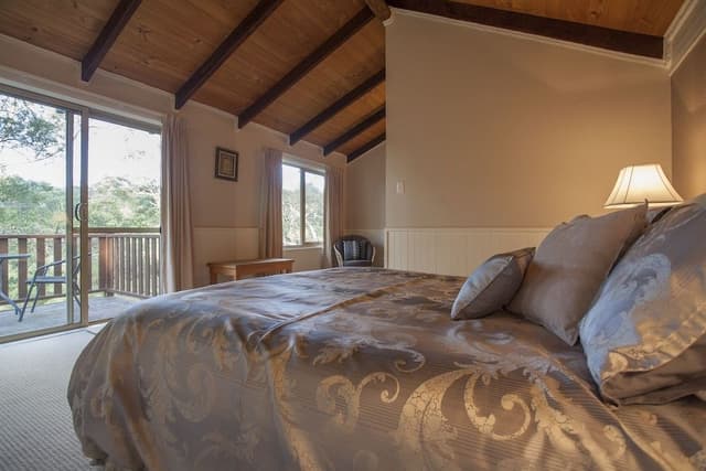 Splendid Wren Cottage