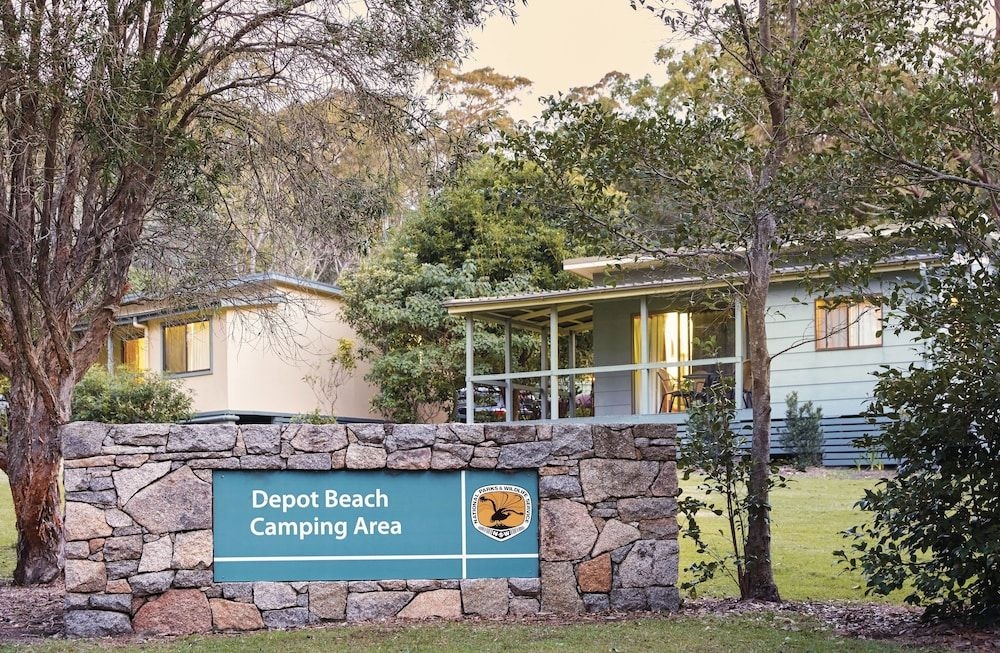 Depot Beach Cabins1