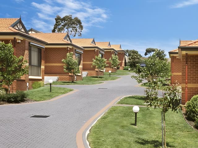 2 Bedroom