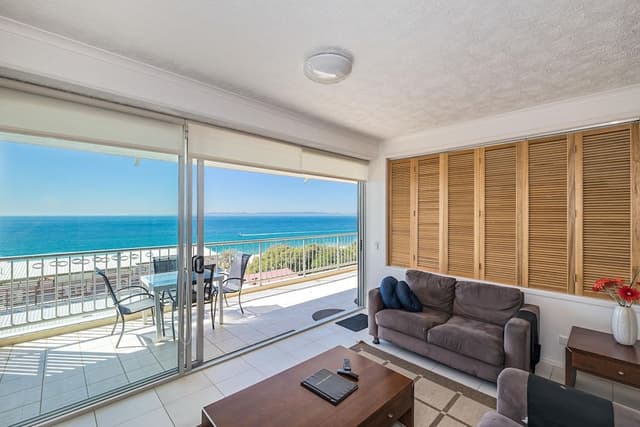 2 Bedroom Ocean View Apartment (Level 4)