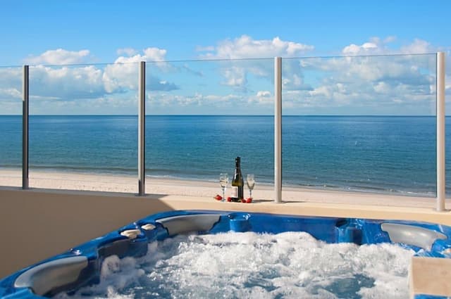 2 Bedroom Beachfront Spa Penthouse