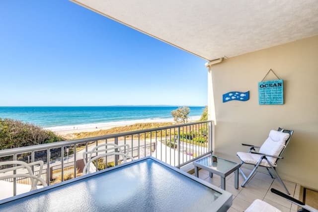 2 Bedroom Beachfront Spa Penthouse