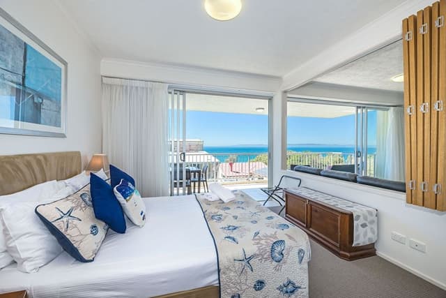 2 Bedroom Ocean View Apartment (Level 4)