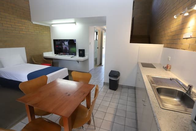 Family 2Bd Studio (No Pets)