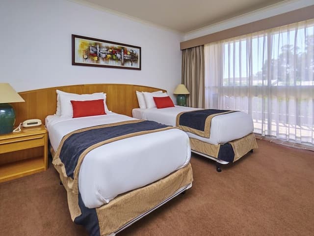 Deluxe Room, 1 Queen Bed