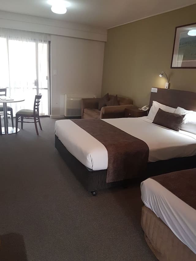 Vine Inn Executive Queen Room