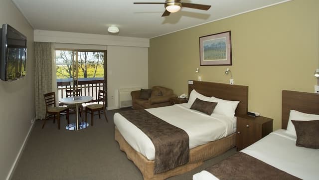 Vine Inn Executive Queen Room