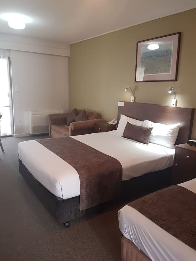 Vine Inn Executive Queen Room