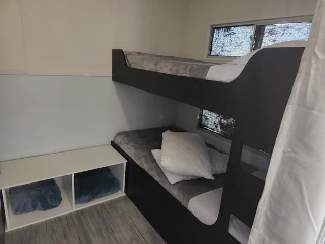 Family Cabin, 1 Bedroom, Non Smoking (Ensuite)