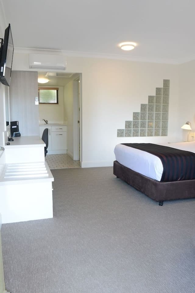 King Room with Bath