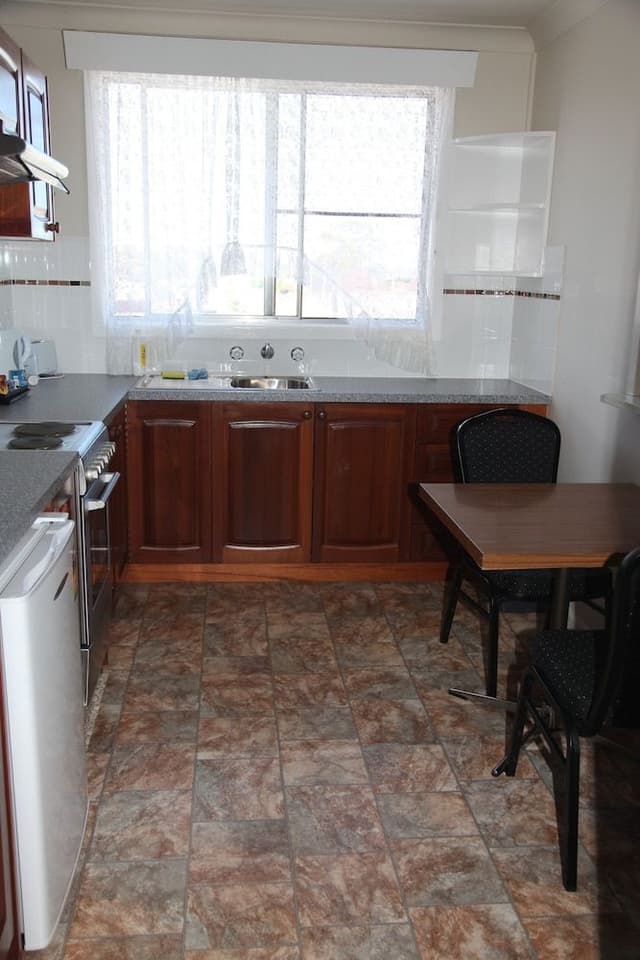 Executive Apartment, 2 Bedrooms, Kitchen, Garden View
