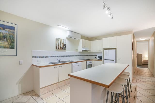 Apartment (2 Bedrooms)
