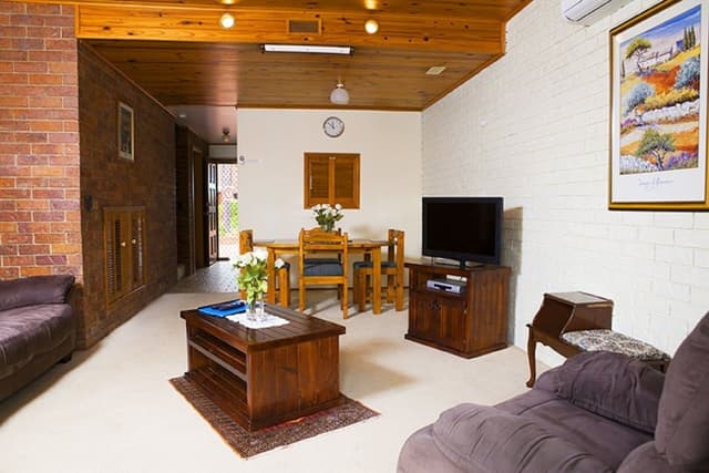 Executive Townhome, 2 Bedrooms, 2 Bathrooms