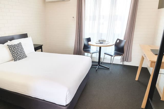 Superior Queen Room