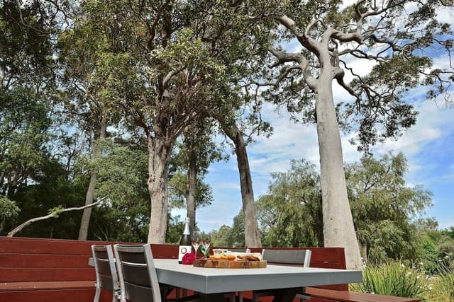 Garden Spa Villa