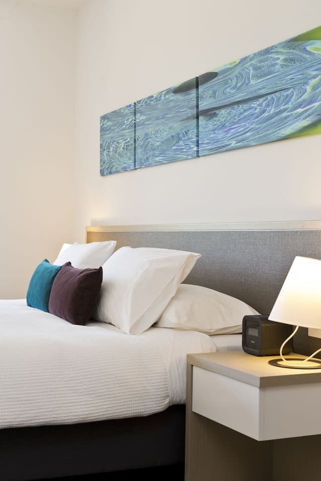 Bauer Room