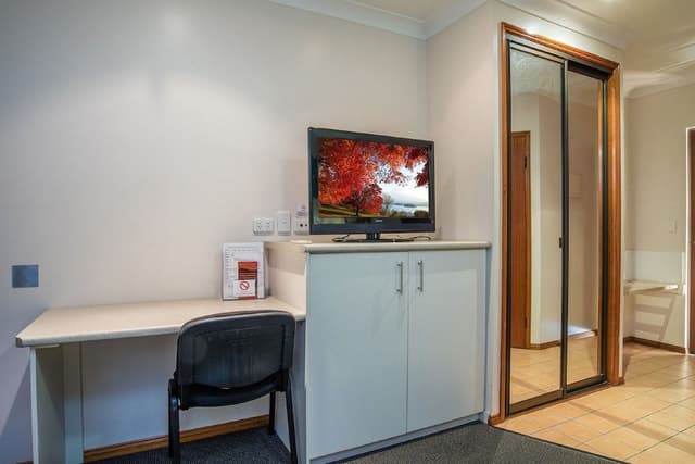 Deluxe Twin Room with Kitchen