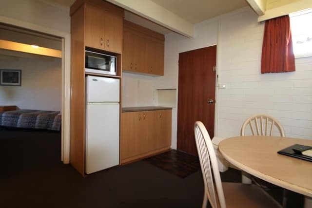 Family Room, Non Smoking, Refrigerator