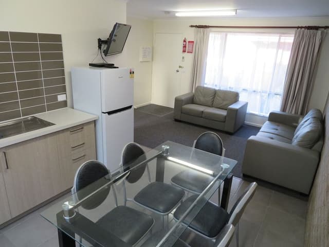 Family Apartment, 2 Bedrooms, Private Bathroom, Ground Floor (Twin Share Linen Surcharge Applies & p