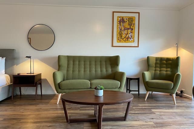 Bay View Suite