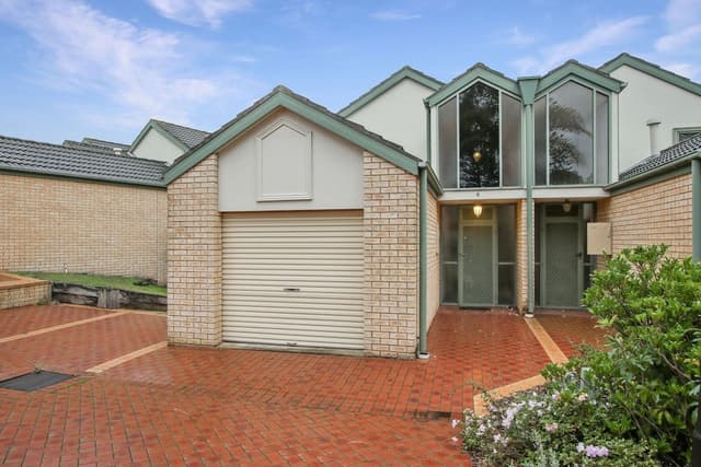 Four Bedroom Pool View Townhouse