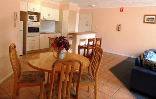 Standard Apartment, 2 Bedrooms, Non Smoking, Kitchen (Pool View Unit)