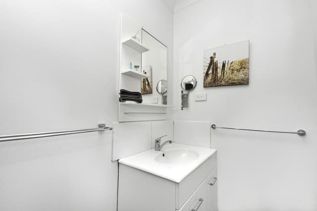 Comfort Room