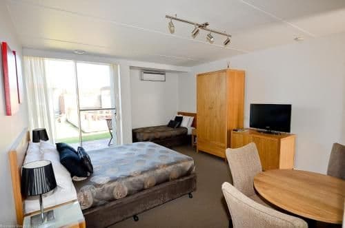 Motel Twin Room