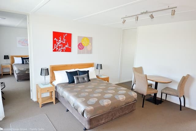 Motel Family Room