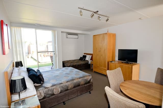 Motel Twin Room