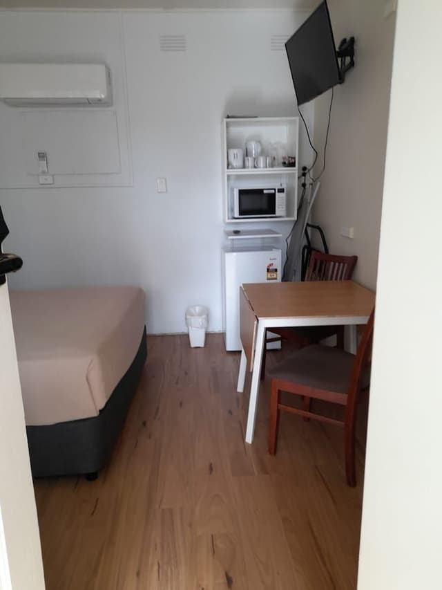 Economy Room, Multiple Beds