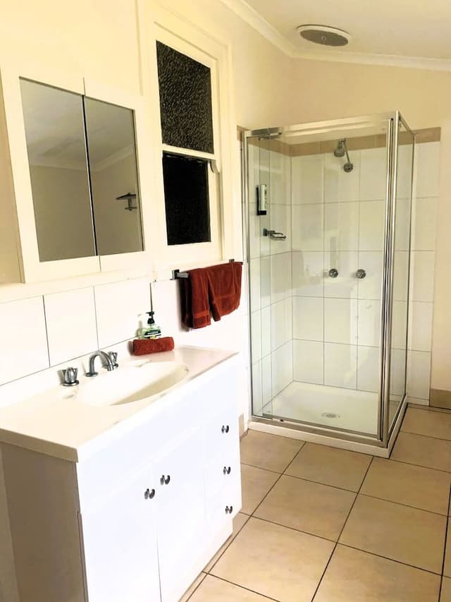 Comfort House, 3 Bedrooms, Garden Area