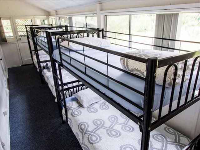 Economy House, 6 Bedrooms
