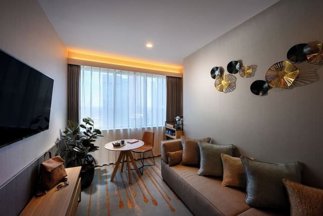 Junior Suite, 1 King Bed