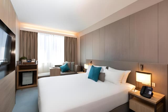 Superior King Room