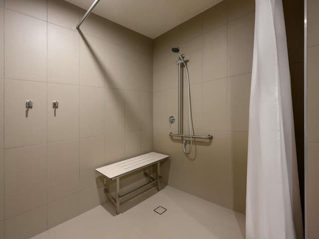Superior King Zip with 1 Single Bed