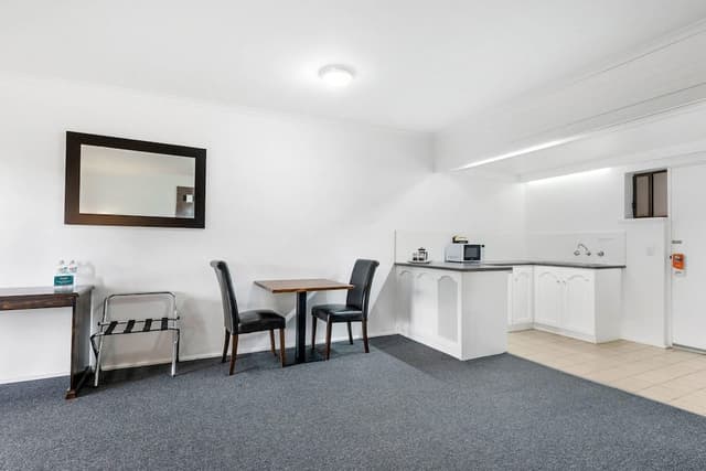 Superior Room, 1 King Bed, Non Smoking